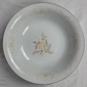 Crescent Fine China Jie Pai Bowl Painted Golden Flowers and Accents